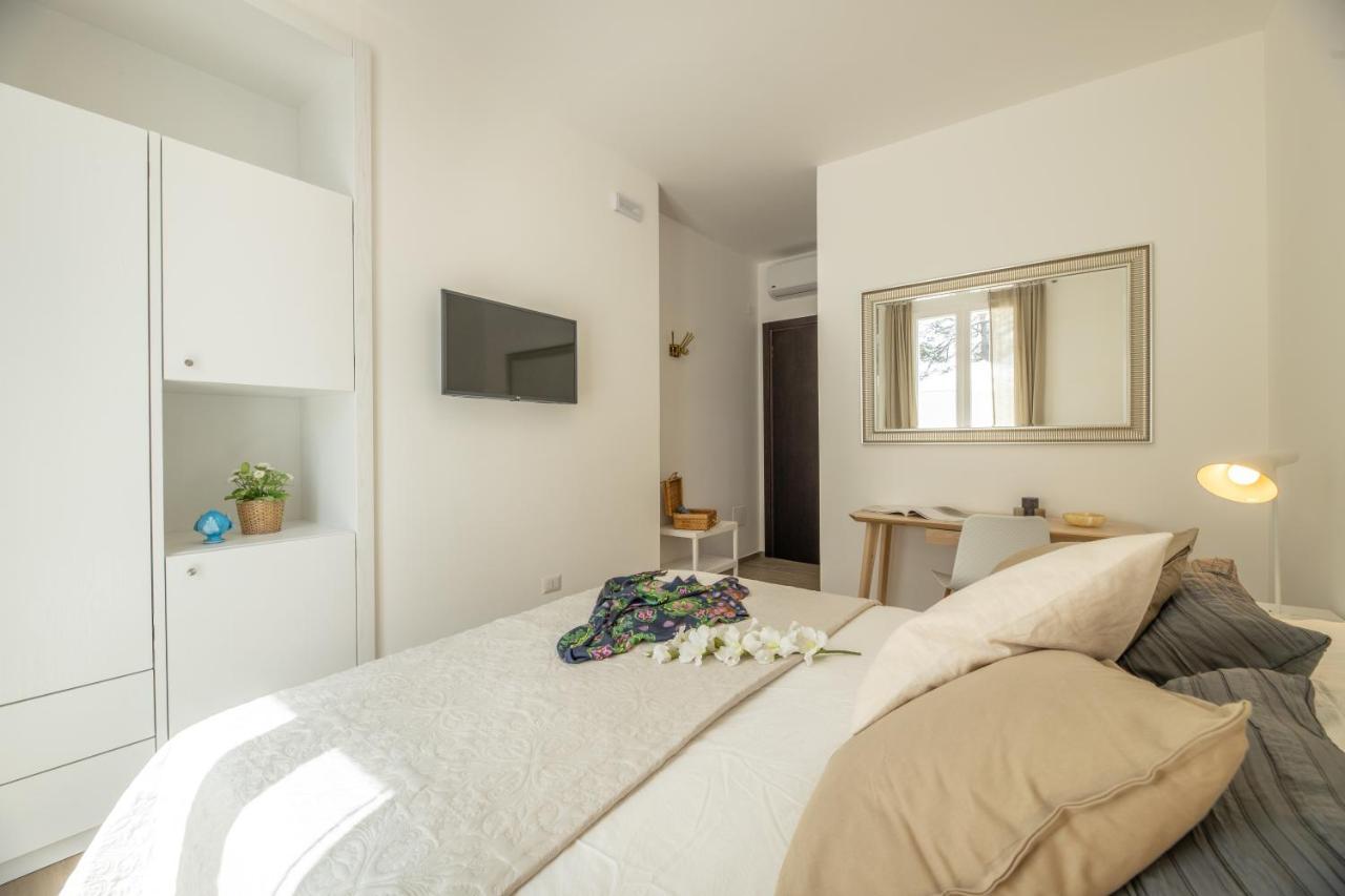 B&Bleucaineout Santa Maria di Leuca エクステリア 写真